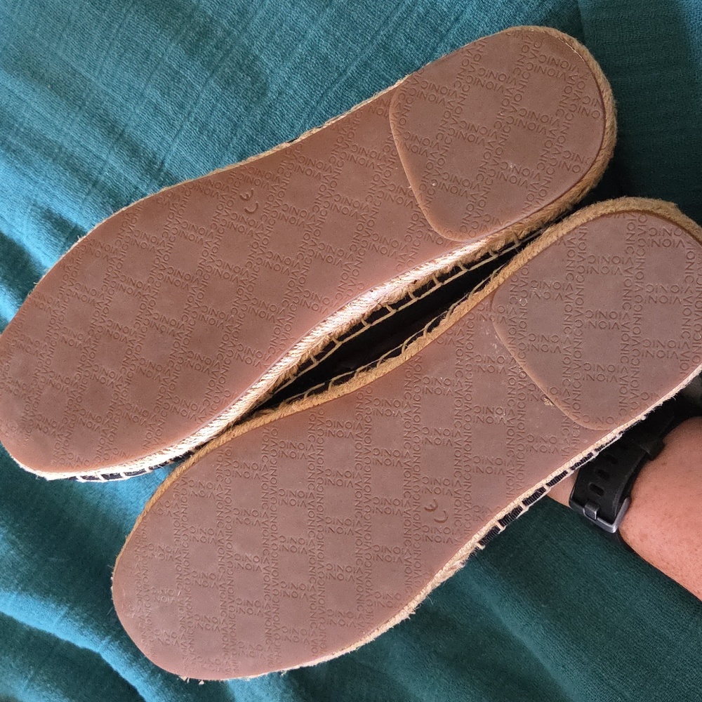 Vionic Valeri Espadrilles - Picture 7 of 8